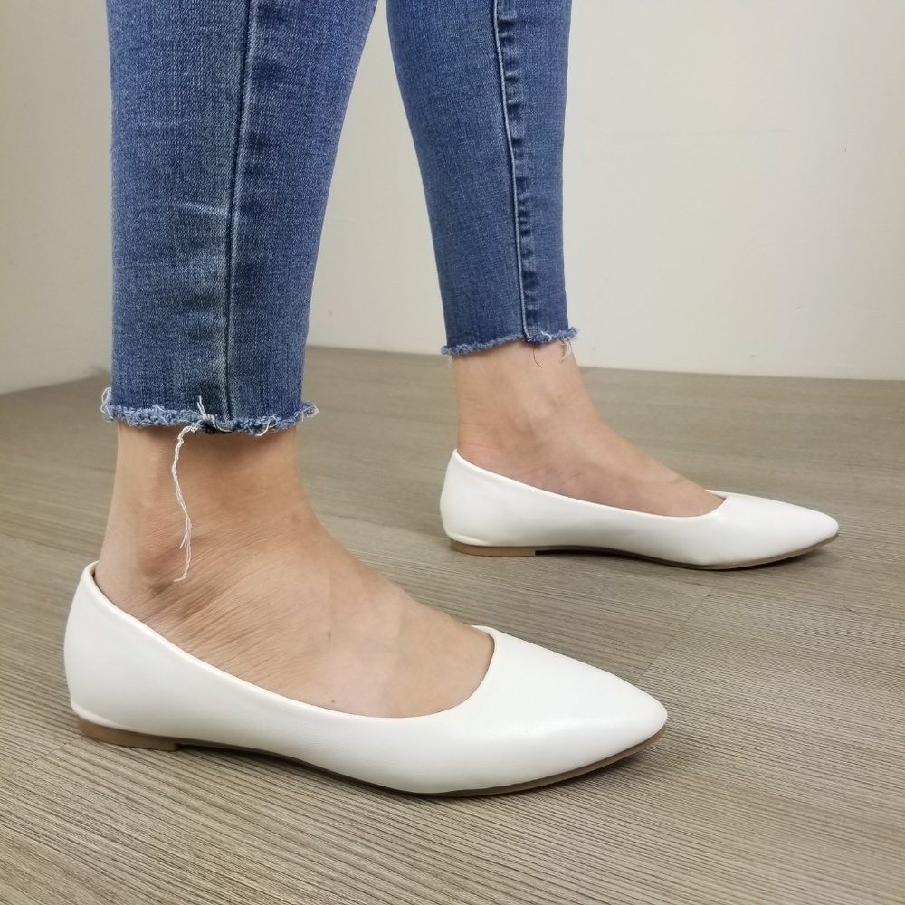Faux Leather White Pointy Toe Flat Shoes - Picture 6 of 8